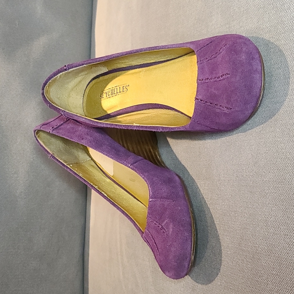 Suede wedges